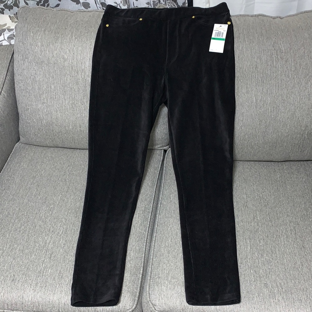 Michael kors pant.
